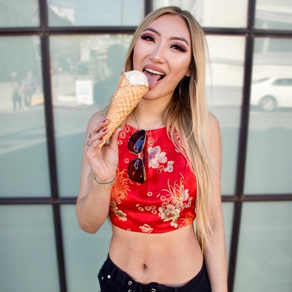 Hi my BooBoo Cakes, my name is Anne 💕 - Picture 2 of 8